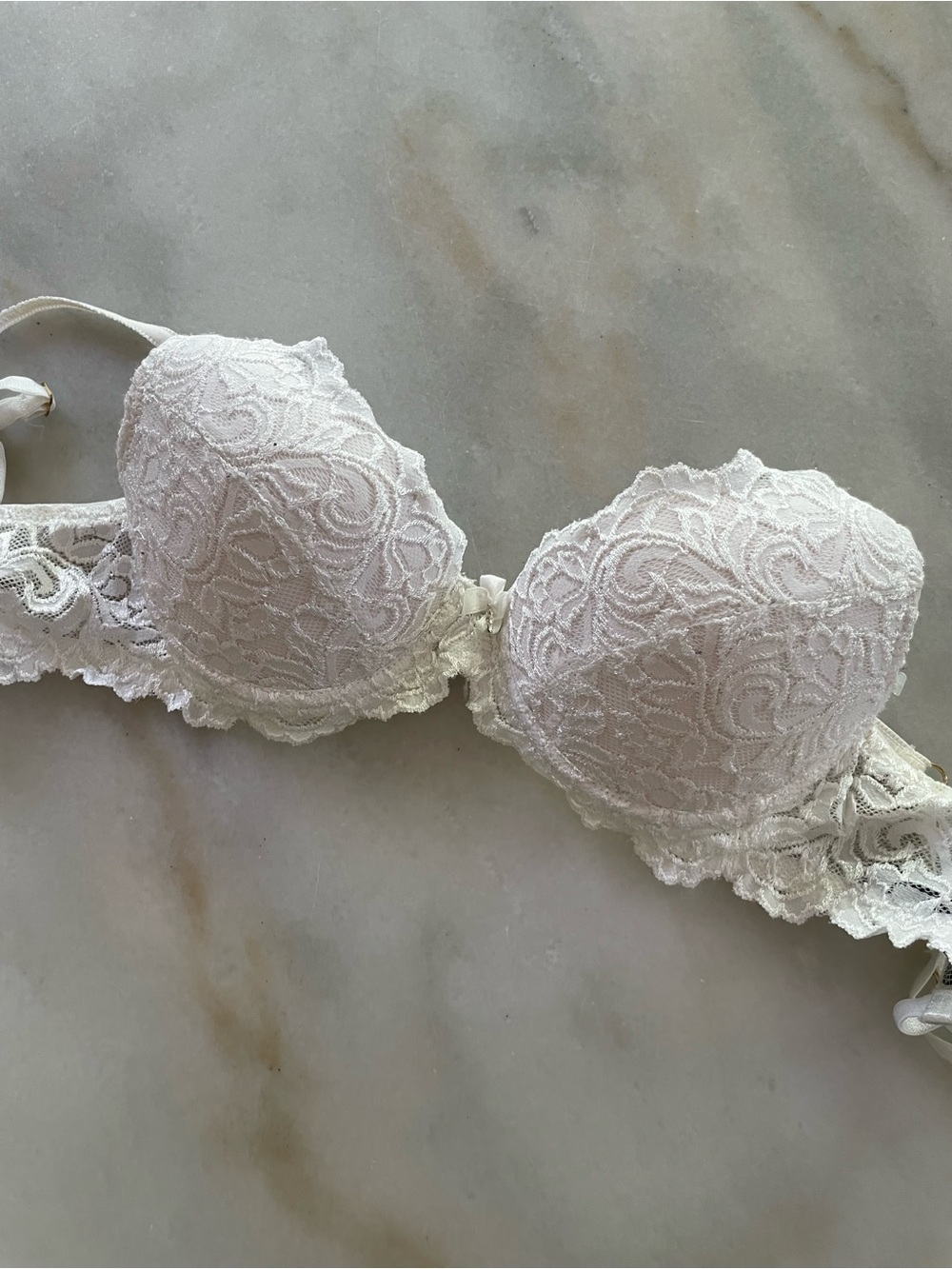 smart & sexy Cream Lace Push-Up Bra with Scalloped Trim size 36B